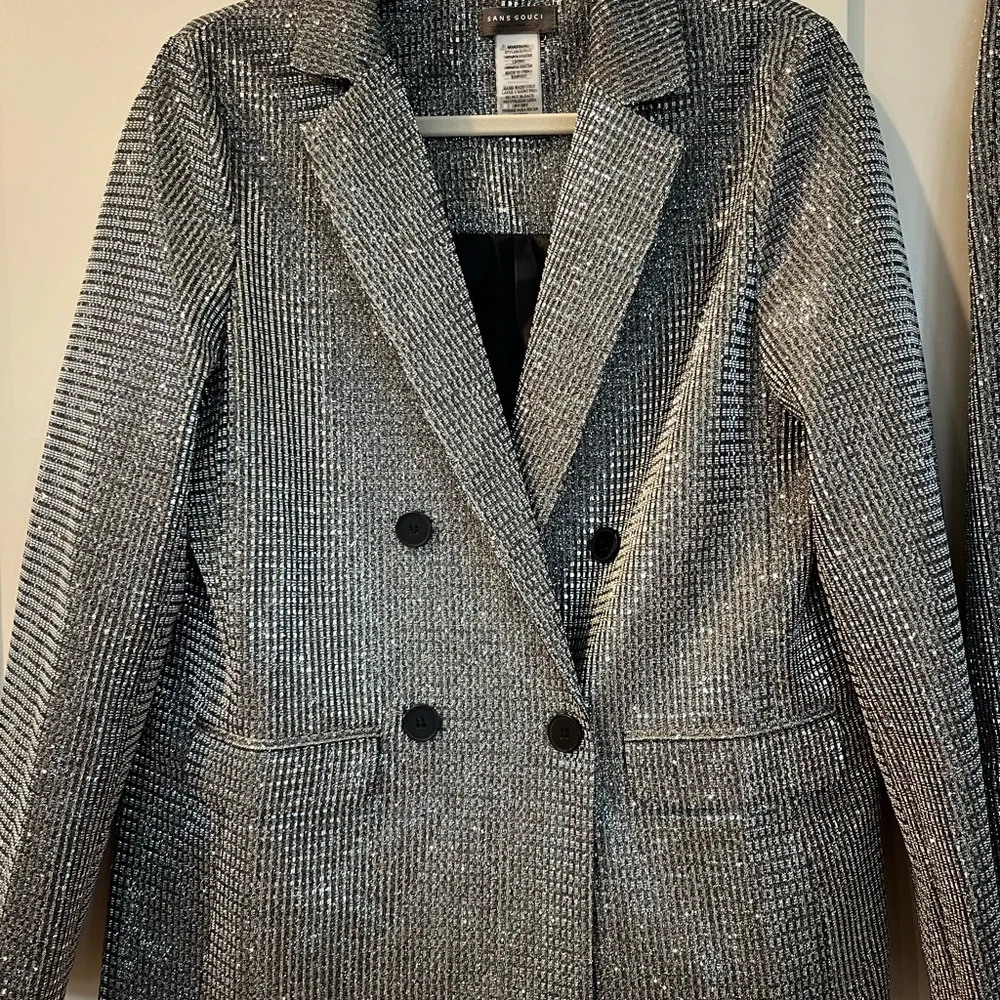 NWOT Sans Souci Silver Glitter Suit Set Blazer Pants Party NYE Medium